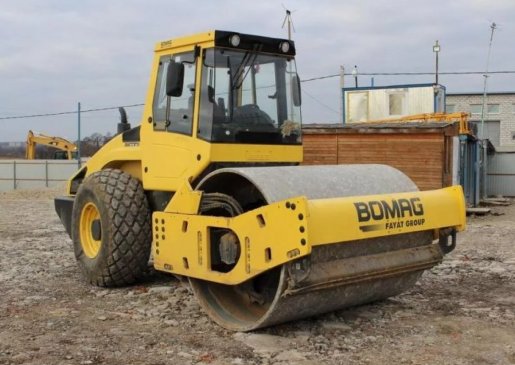 Каток Bomag BW-213 D4 взять в аренду, заказать, цены, услуги - Ижевск