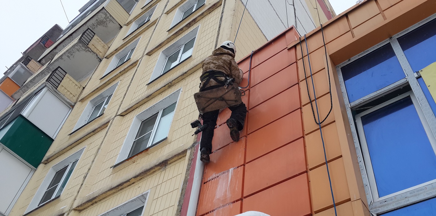 Услуги промышленных альпинистов для высотных работ в Воткинске