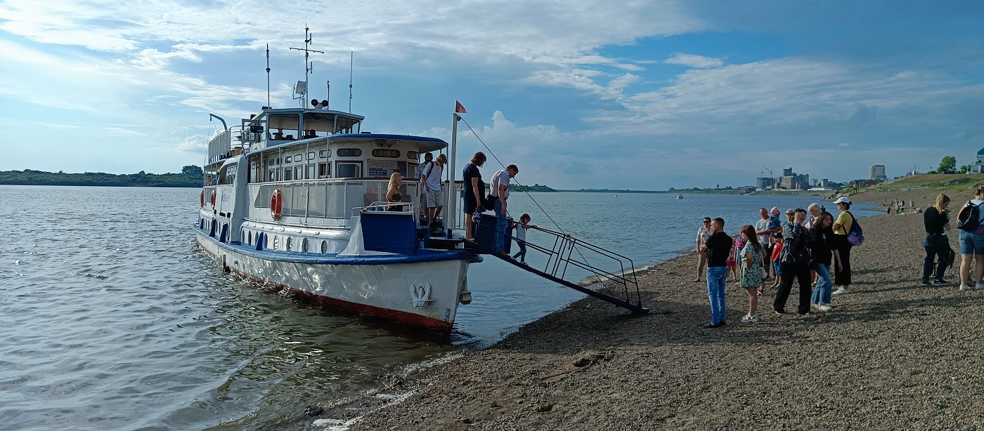 Услуги туристических поездок и перевозок в Камбарке